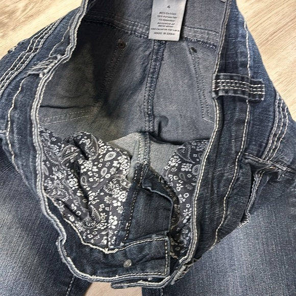 Vintage Y2K Low Rise Embroidered 5 Pocket Stitch Bootcut Stretch Denim Jeans / 4 - Picture 7 of 9